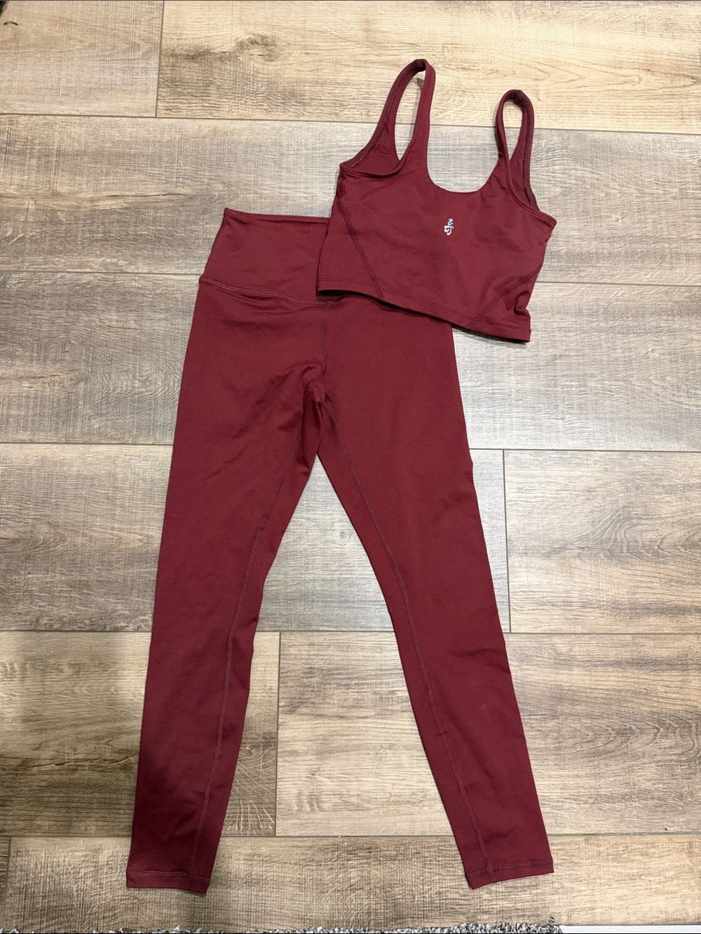 Burgundy Seamless Sports Bra & Legging Set - Women's Activewear